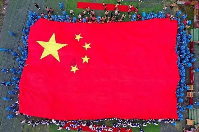 甜美公主的绚丽装扮